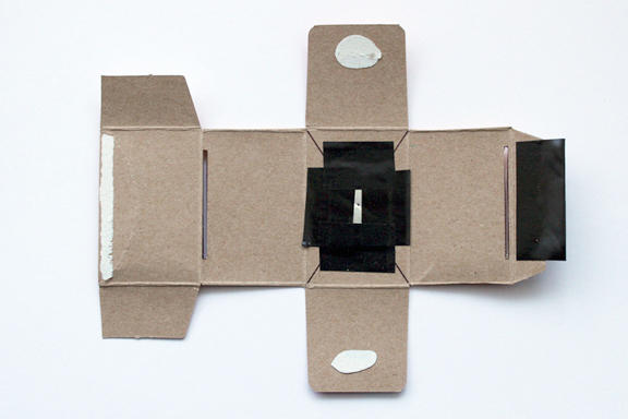 【Lomo好時光】DIY 底片盒針孔相機