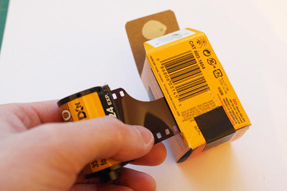 【Lomo好時光】DIY 底片盒針孔相機