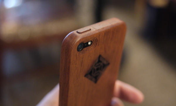 【台灣設計】XUAN 窗花系列 iPhone 4/4S/5 木製手機背蓋