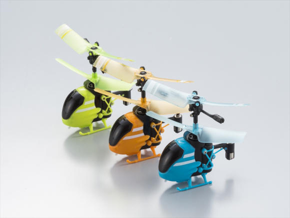 一小還有一小小,姆指尺寸遙控直昇機