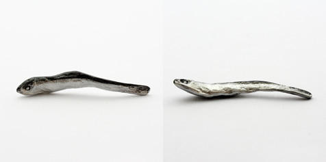 食物系設計品又來了，小魚乾筷架！