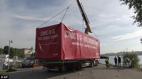 國外特殊的住宿服務:想住哪、房間就放在哪!