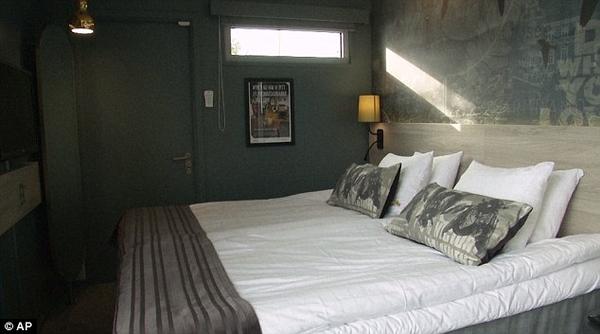 國外特殊的住宿服務:想住哪、房間就放在哪!