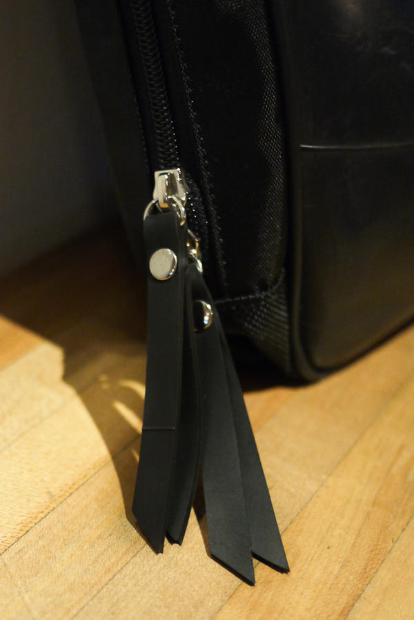 【生活玩物】廢棄輪胎封存的韌性之美,日本 SEAL 輪胎包