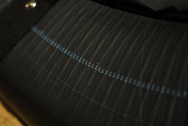 【生活玩物】廢棄輪胎封存的韌性之美,日本 SEAL 輪胎包