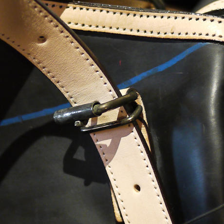 【生活玩物】廢棄輪胎封存的韌性之美,日本 SEAL 輪胎包