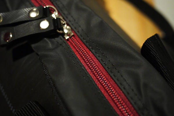 【生活玩物】廢棄輪胎封存的韌性之美,日本 SEAL 輪胎包