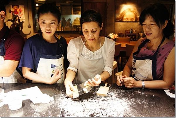 【玩體驗】在Skills Cooking School 跟外國人學做菜