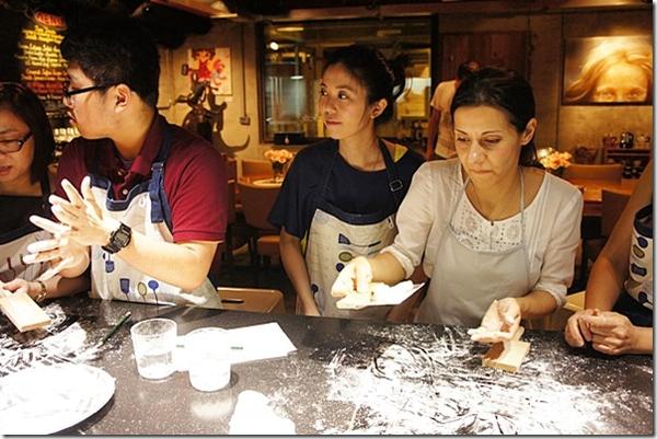 【玩體驗】在Skills Cooking School 跟外國人學做菜