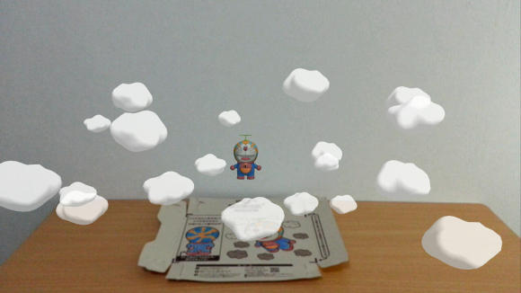 自己的哆啦A夢自己畫，超酷的餅乾紙盒擴增實境