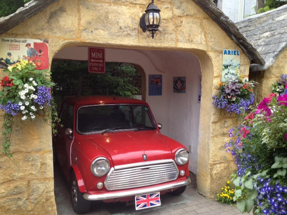 在英國小鎮遇見吉卜力【琪琪麵包店】！