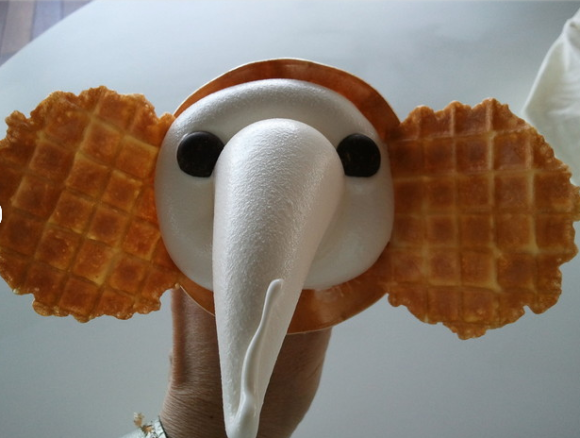 希望它不要太快融化(誤),大象造型甜筒冰淇淋