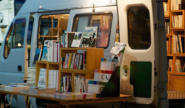 日本街頭出現一卡車的書香浪漫－移動書店 Book Truck 打造迷人的閱讀光景