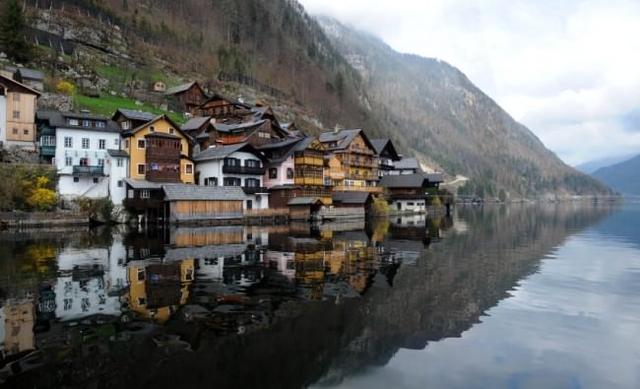 china-hallstatt-2.jpg?itok=9jTFByud