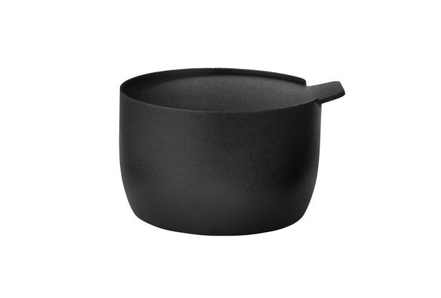 黑色是不敗的經典態度，Collar 咖啡器具組