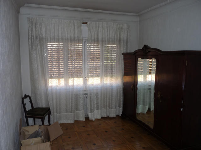 1950 年代的老房子,轉變成窗明几淨的書蟲之家!