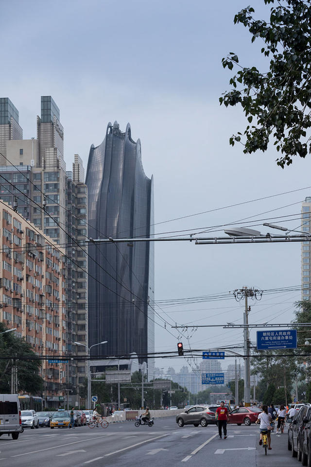 濃烈渾厚的墨跡為靈感，MAD事務所打造中國山水畫風格建築