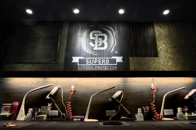 包膜店也能這麼酷！ 七坪打造台北包膜潮聖地