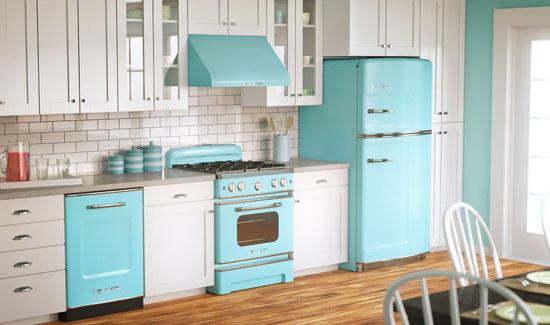 帶你回到50年代的粉嫩廚具