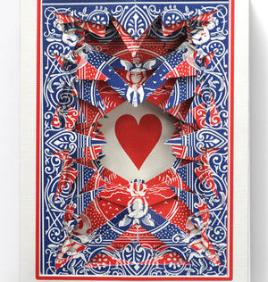 親手「解剖」心臟！撲克牌的 3D 紙雕魔術