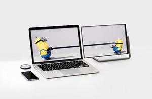 是的，這可能是電腦史上最優雅時尚的外接螢幕了！