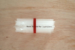 廢棄吸管的新發想！迷你獨特花器