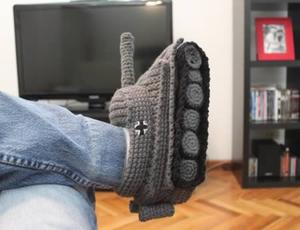 十二款搞怪至上的造型拖鞋