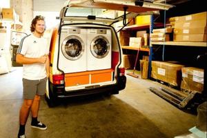 移動洗衣車，為流浪漢提供「乾淨」