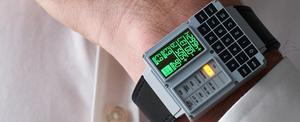 穿戴太空歷史：DSKY Moonwatch 手錶重現阿波羅任務的導航系統