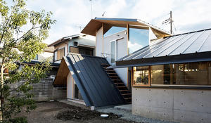 一起住到屋頂上－－京都小屋「屋簷下的房子」