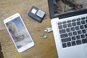 PhotoFast全球首推「4K iReader」 Lightning+USB 雙介面microSD讀卡機 