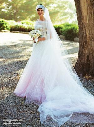 安海瑟薇Anne Hathaway 幸福婚紗照於VOGUE曝光