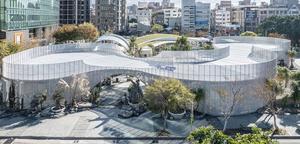 台中「PARK2草悟廣場」亮點！集結酒吧、美食、植栽選物的沙漠綠洲公園