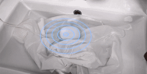 旅行也能洗衣服，攜帶型超音波 Dolfi 洗衣器