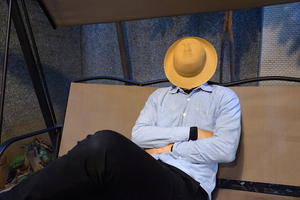【生活玩物】潮流．設計．惡趣味！絕對受人注目的個性單品「MASK hat 面具帽」