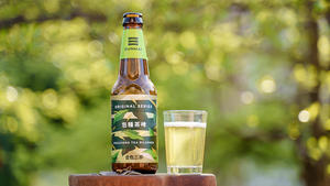 春暖花開喝「茶香」啤酒！SUNMAI 金色三麥最新「包種茶啤酒」限量開賣