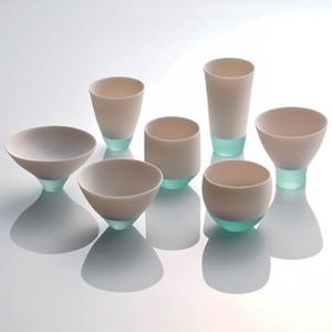 用精湛工藝結合陶瓷與玻璃 – 田中美佐 