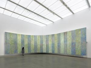 高美館《江賢二2023個展》亮點！走進藝術家「湛」自然地景、古典音樂等百件畫作