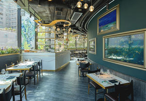 晚餐與印象派大師作品為伍！全球首間梵谷主題餐廳Van Gogh SENSES就在香港百年古蹟1881 Heritage！