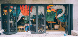 藝術浪潮襲來台北大安區 5 獨立店家！魚群迴流老宅花店、剪紙光影悠晃地底圖書館... 等城市散步地圖